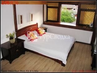 Crescent Moon Inn 3*