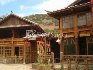 Lijiang Apu Tourist House 2*