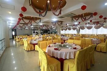 TianMuHu International Hotel 2*