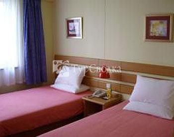 Home Inn Nanchang Changyun 3*