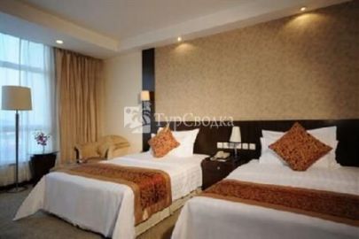 Universal House Hotel 4*