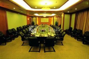 Xinzhou Hotel 4*