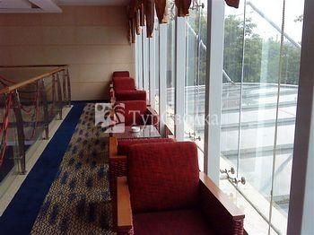 Huahang Hotel 4*