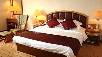 Stone Forest International Hotel 4*