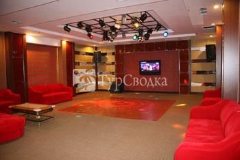 Feitian Hotel 4*