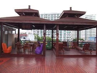 Super 8 Sanya Dadonghai 2*