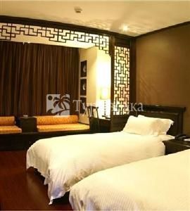 Baolong Homelike Hotel (Shanghai Mudanjiang Road) 2*