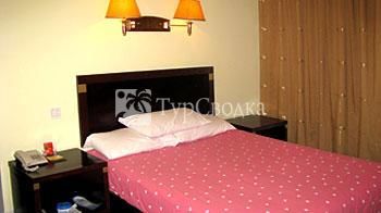 Home Inn Caobao Road 2*