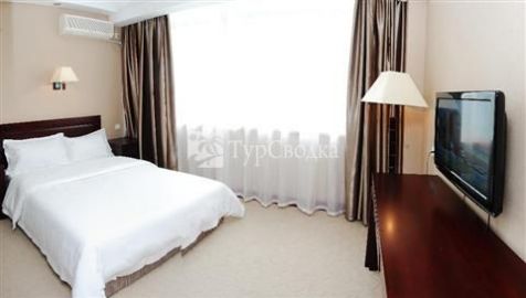 Huanglong Hotel Shanghai 3*