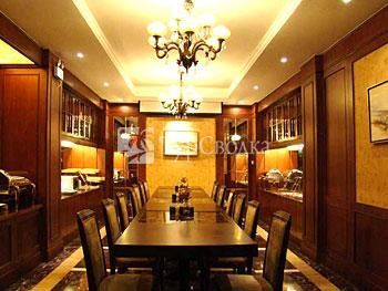 Linjiang No.1 Hotel 3*