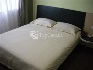 Motel 168 Shanghai Long Wu Road 2*