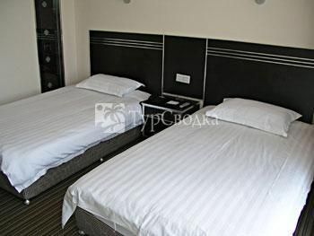 Motel 168 Shanghai Minxing Road 3*