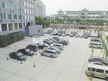 Green Tree Inn Shantou Tianshan Road 2*