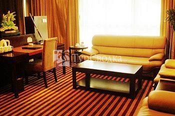 Yindu New Jinjiang Hotel 4*