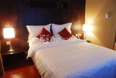 Luyuan Business Hotel 4*