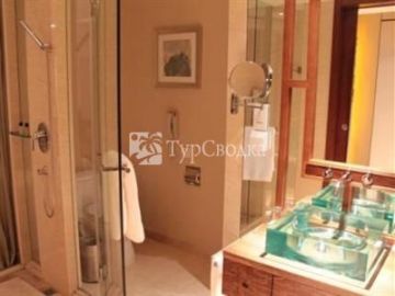 New Century Grand Hotel Tonglu 5*