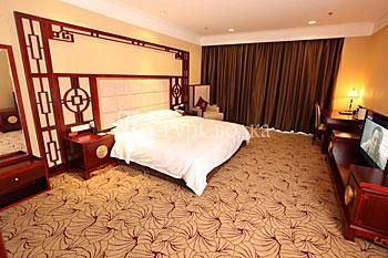 Dong Shan Hotel 3*