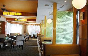 He Jia Hotel Airport 2*