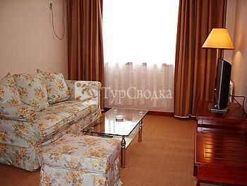 Fangxin Ruchun Business Hotel 3*