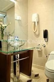 Howard Johnson Ginwa Plaza Hotel Xian 5*