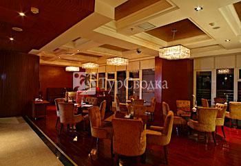 Neeson Hotel 3*
