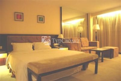Dongyue Hotel 2*