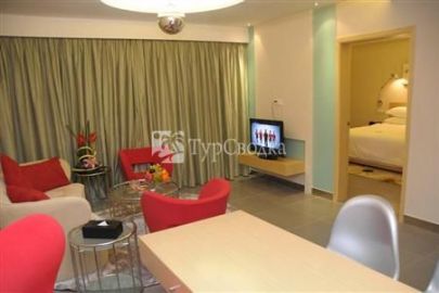 Light Inn Zhuhai 5*