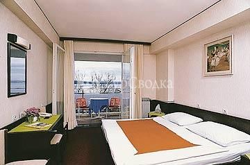 Hotel Zagreb Crikvenica 2*