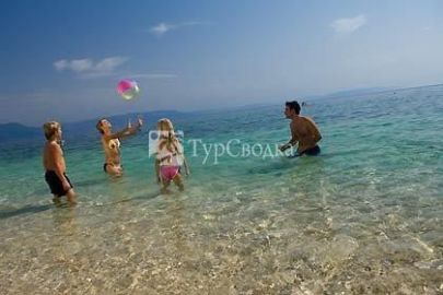 Albona Hotel & Residence 3*