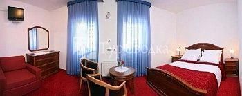 Villa Mediterana Hotel Seget Donji 4*