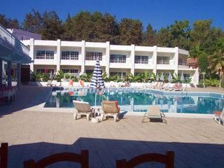 LA Hotel & Resort Kyrenia 4*