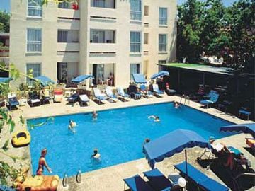 Destalo Hotel Apts 3*