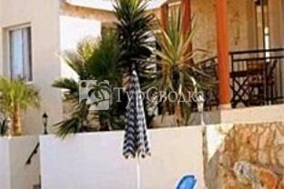 Theos Club Villas 3 1*