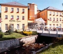 Amber Hotel Anna 3*