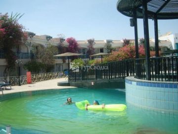 Al Bostan 4*