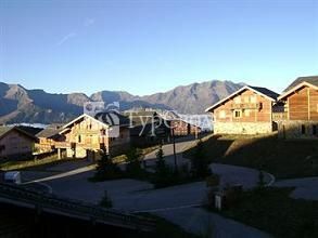 Les Chalets de l'Altiport 1*