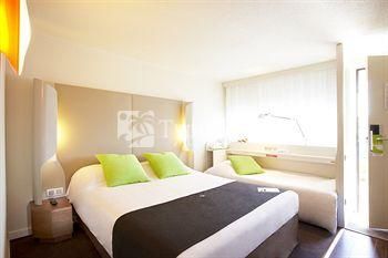 Campanile Bayonne 2*