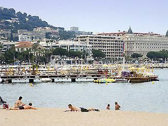 Mercure Cannes Mandelieu 3*