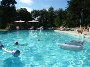 LE CASTELET 4*