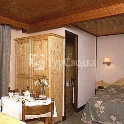 Logis le Roitelet 2*