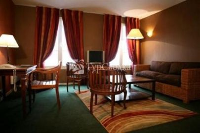 Best Western Hotel Les Beaux Arts Compiegne 3*