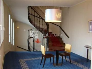 Kyriad Dijon Centre 3*