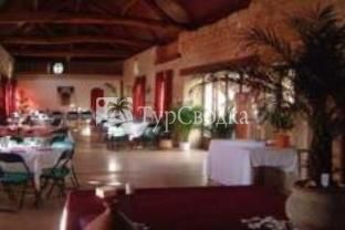 Domaine de Presle Hotel Distre 2*