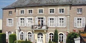 Le Clos Du Montvinage Hotel Etreaupont 2*