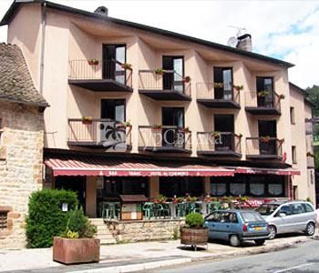 Hotel du Commerce La Canourgue 2*