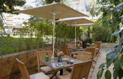 Holiday Inn Garden Court Cannes Le Cannet 3*