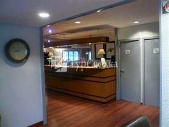Campanile Hotel Le Mans Centre 2*