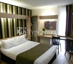 Eclipse Hotel Magnanville 2*