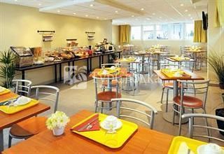 Sejours & Affaires Paris Nanterre Hotel 2*