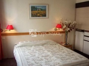 Dante Hotel Nice 2*